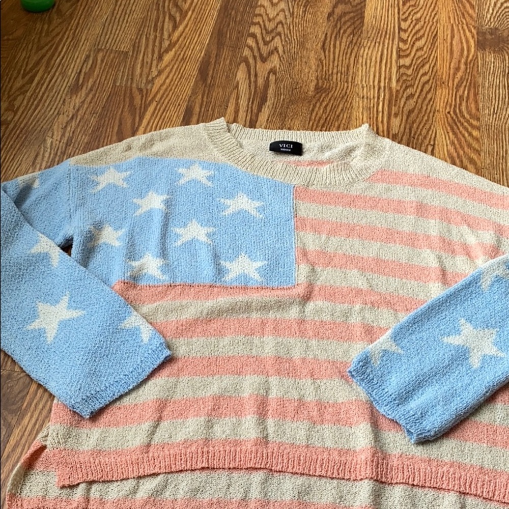 Vici American Flag Knit Top Size Medium